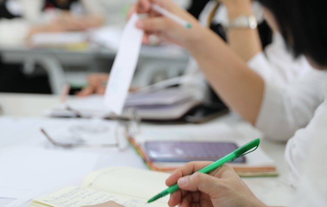 С какими результатами Национальный центр повышения квалификации «Өрлеу» завершил 2025 год?